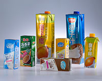 WSFM1100-2000型液體奶、飲料紙盒專用材料擠出復合淋膜機